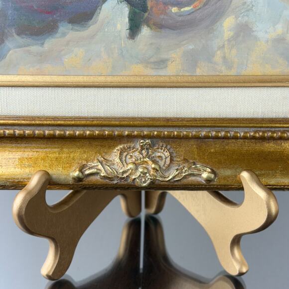 VTG Oil Painting of Two Roses Framed in Ornate Gold Frame - Artist Signed “IRIS” - Picture 2 of 9